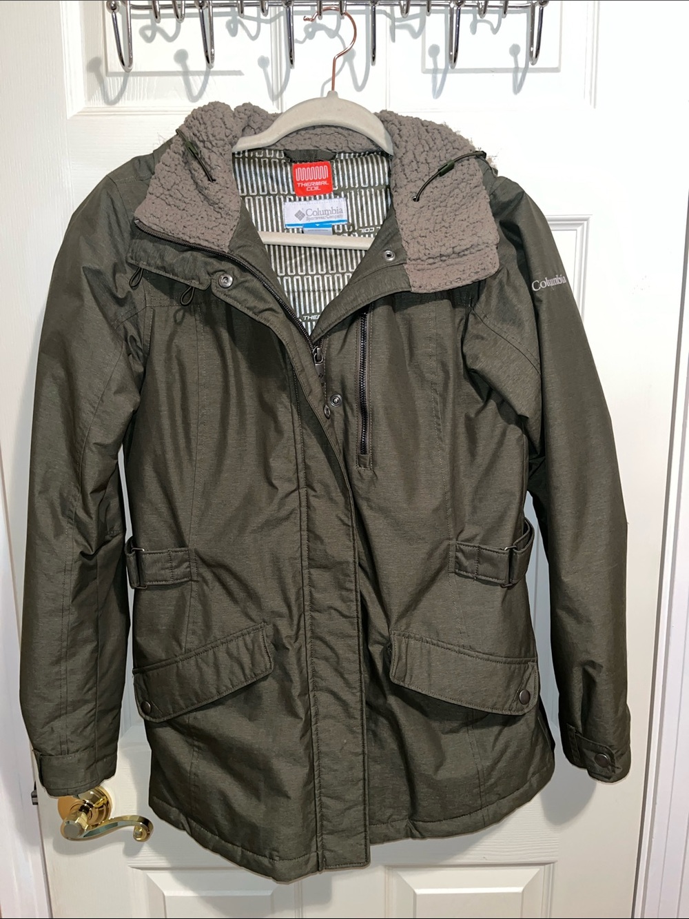 Columbia Olive Green Ski Snow Jacket with Fleece Lined Hood